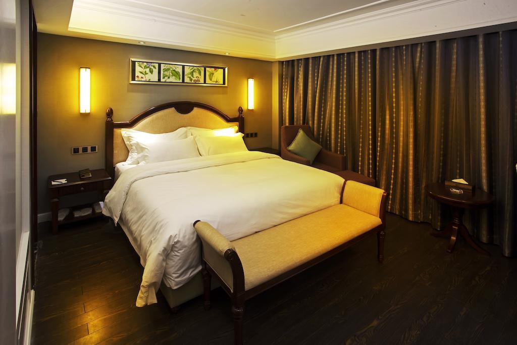 Chengdu Theme Hotel Room photo